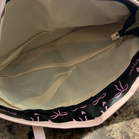 Pink and Black Bow Pattern Tote Bag - Picture 8 of 10